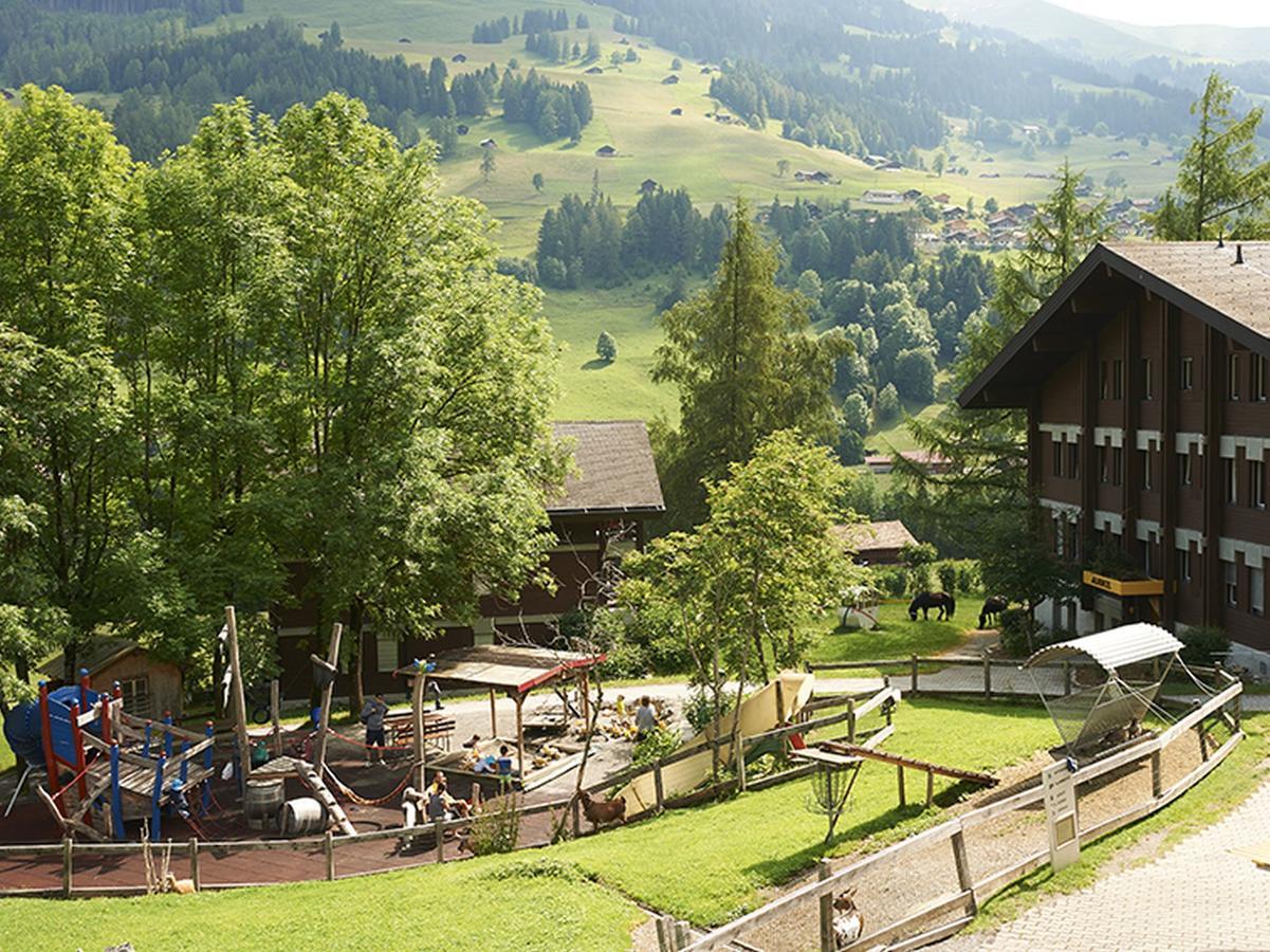 Reka-Feriendorf Lenk Hotel Buitenkant foto